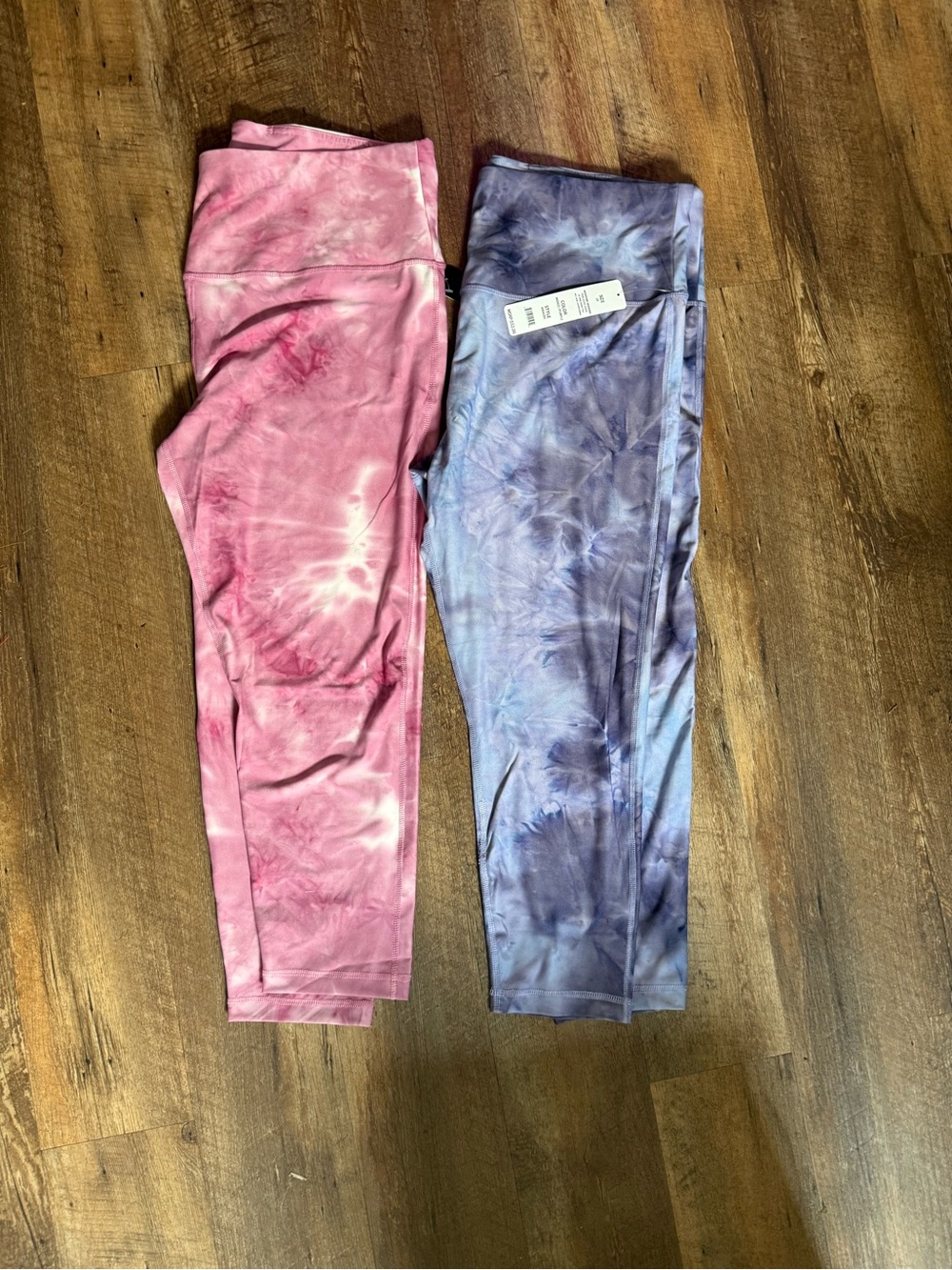 NWT lot of 2 VOGO Athletica Tie-Dye Leggings in Pink and Purple